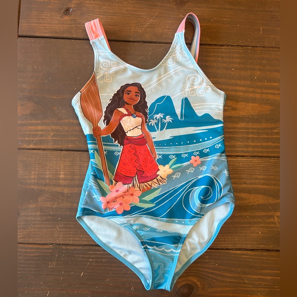 Disney Moana 2 Girls 1pc Swimsuit UPF 50+  Size M 7/8 Full‎ Coverage Gently Worn